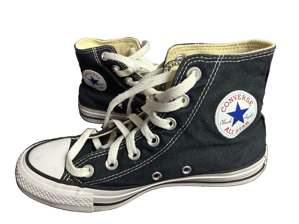 Converse Chuck Taylor All Star High Tops Black Canvas Women’s 6 Men’s 4
